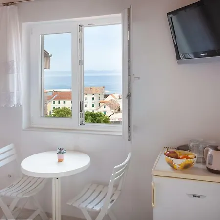 Town Center 3* Makarska